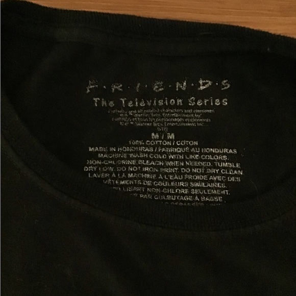 FRIENDS T-SHIRT - Picture 4 of 5